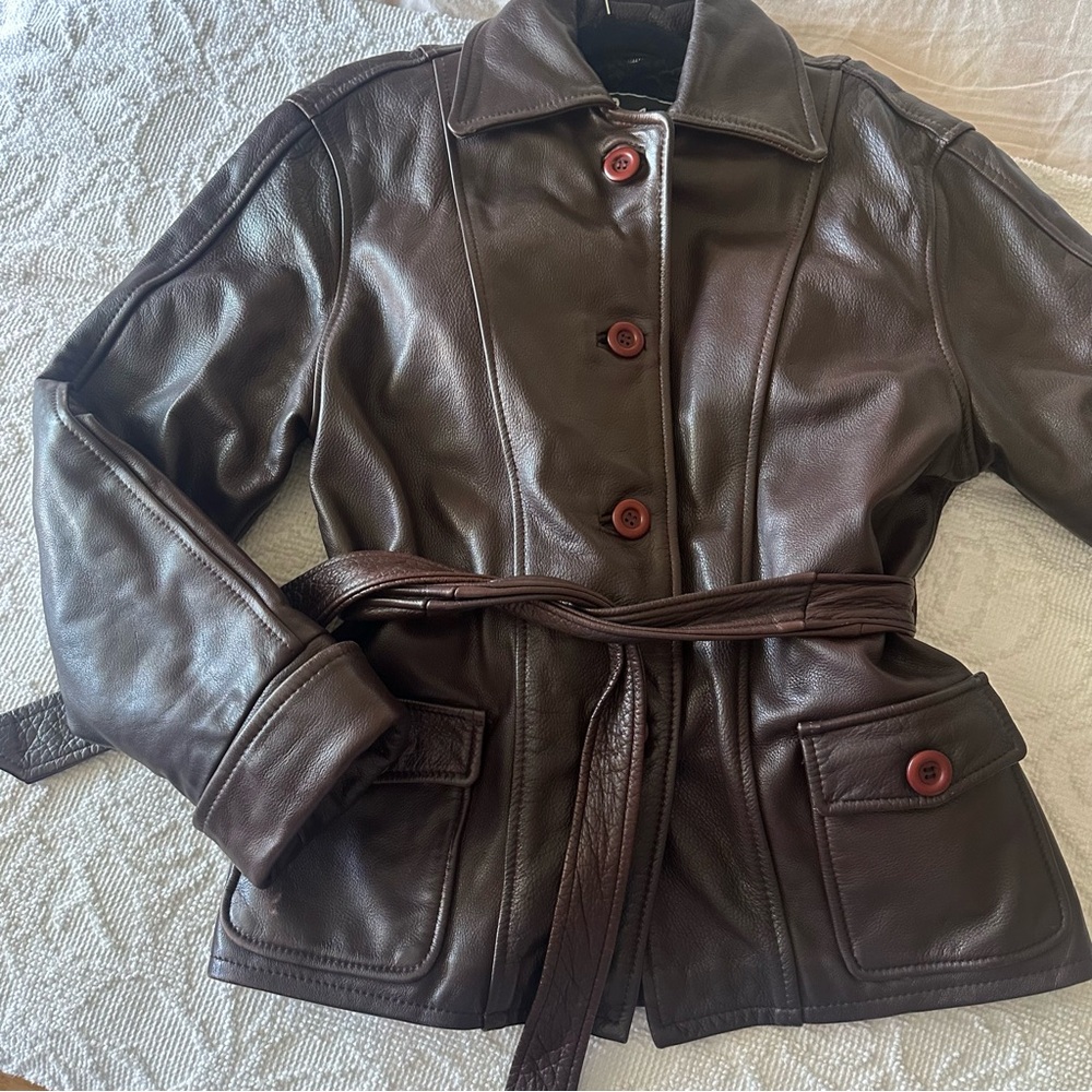 Vintage Brown Leather Women's Jacket